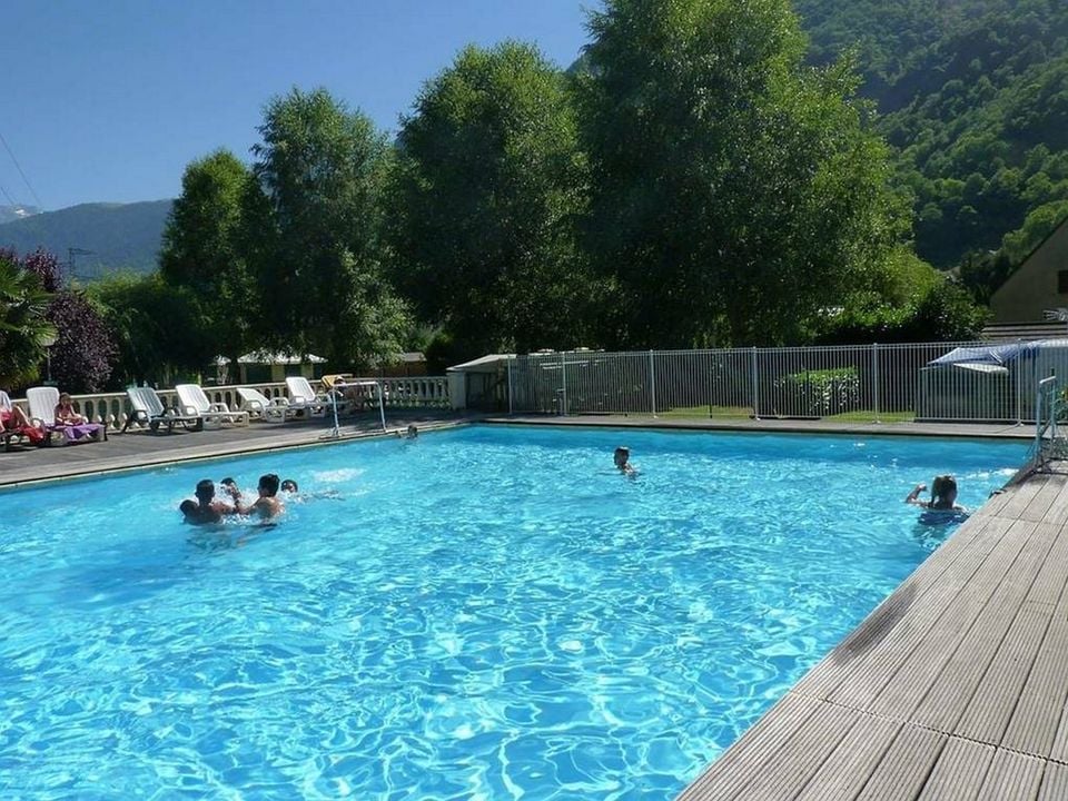 Camping - Gîte Les Myrtilles Luchon Eté-hiver