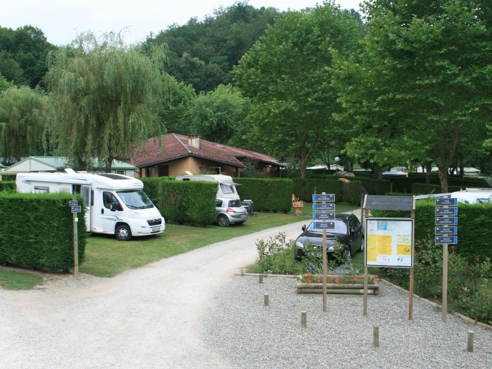 France - Pyrénées - Oust - Camping Les 4 Saisons 3*