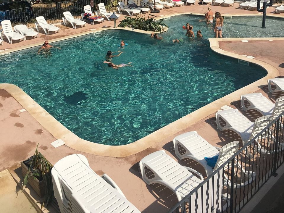 Camping Lou Cabasson, 3*, Bormes les Mimosas, Cote d'Azur, France avec