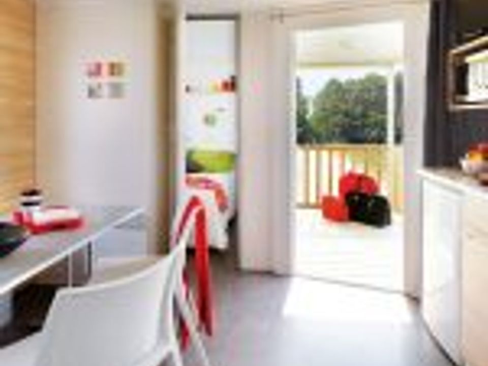 Flower Camping Le Rochelongue, 4* - 33