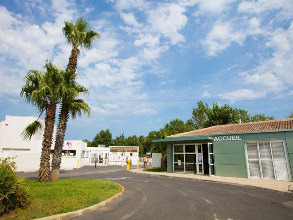 Flower Camping Le Rochelongue, 4* - 35