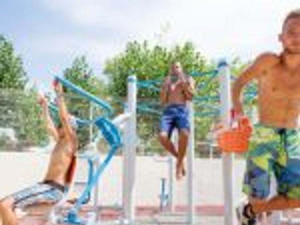 Flower Camping Le Rochelongue, 4* - 31