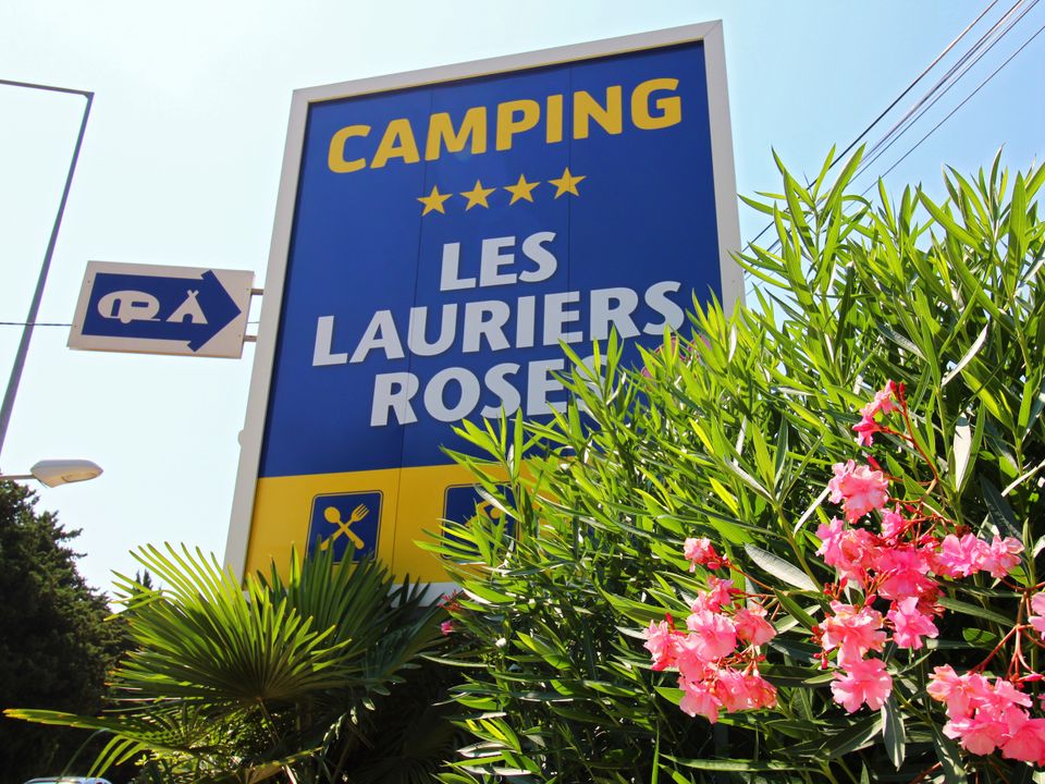 France - Côte d'Azur - Fréjus - Camping Les Lauriers Roses, 4*