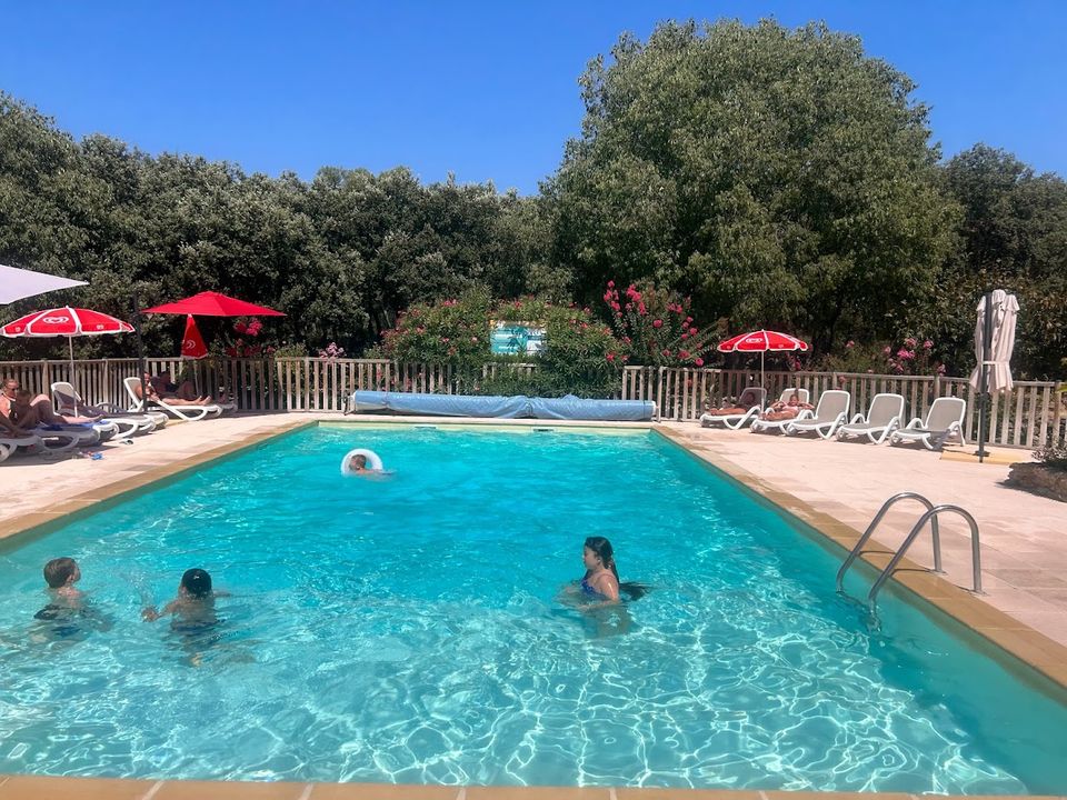 France - Languedoc - Junas - Camping Les chênes 3*