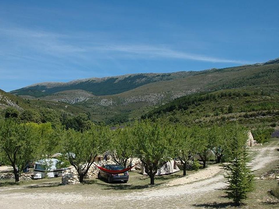 Camping Du Montdenier Aire Naturelle De Lions Georges