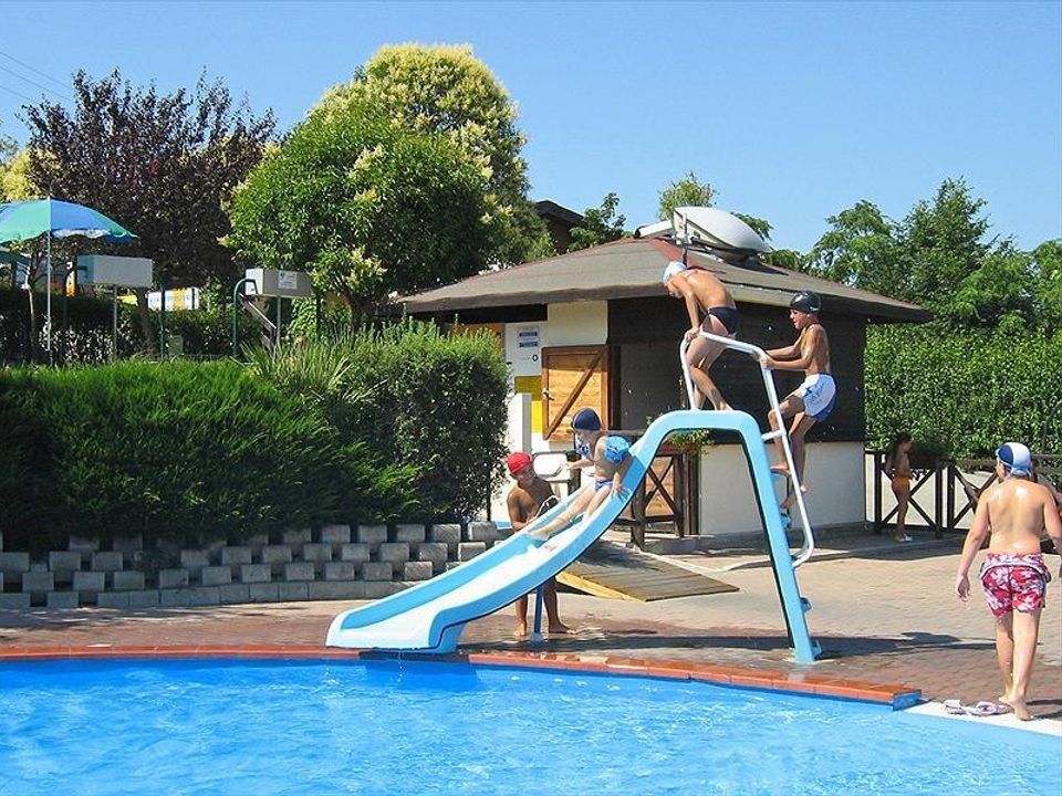 Centro Vacanze San Marino, 4* - 7