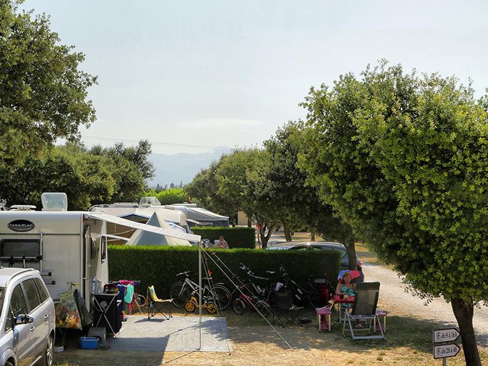 France - Sud Est et Provence - Violès - Camping Des Favards 3*