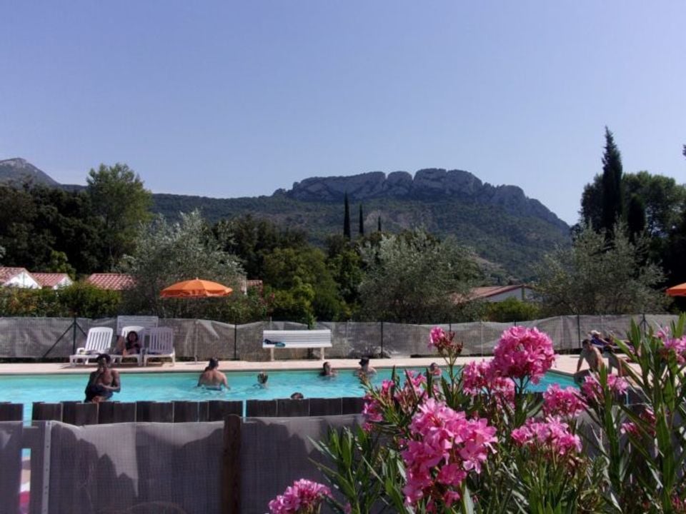 Camping La Fontaine D'annibal - Rhône-Alpes - Buis-les-Baronnies - 616€/sem