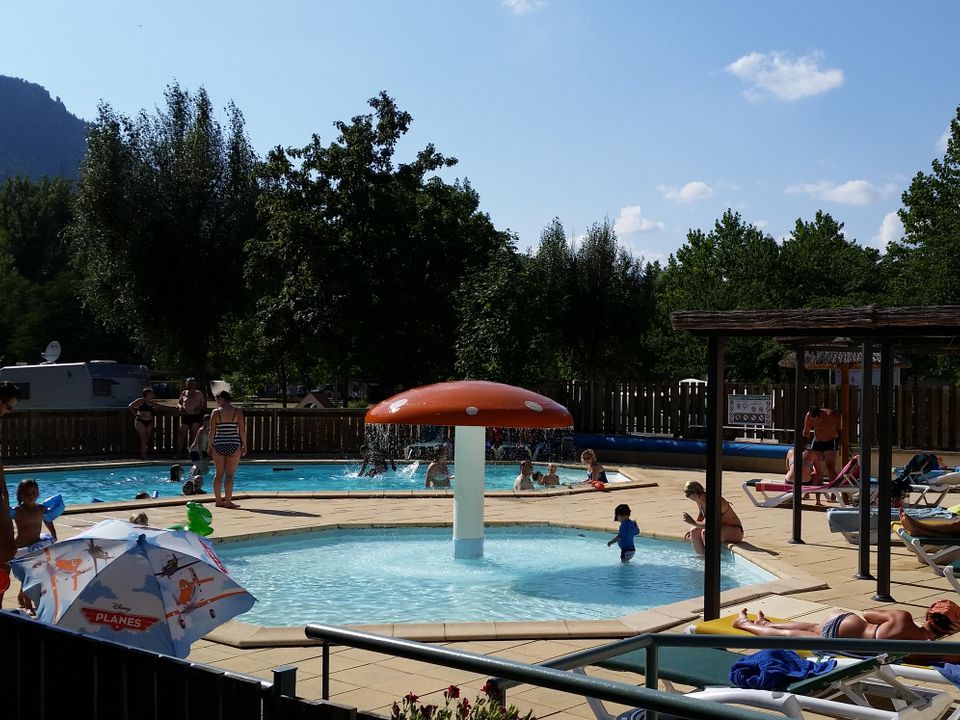 France - Languedoc - Florac - Flower Camping Le Pont du Tarn, 3*