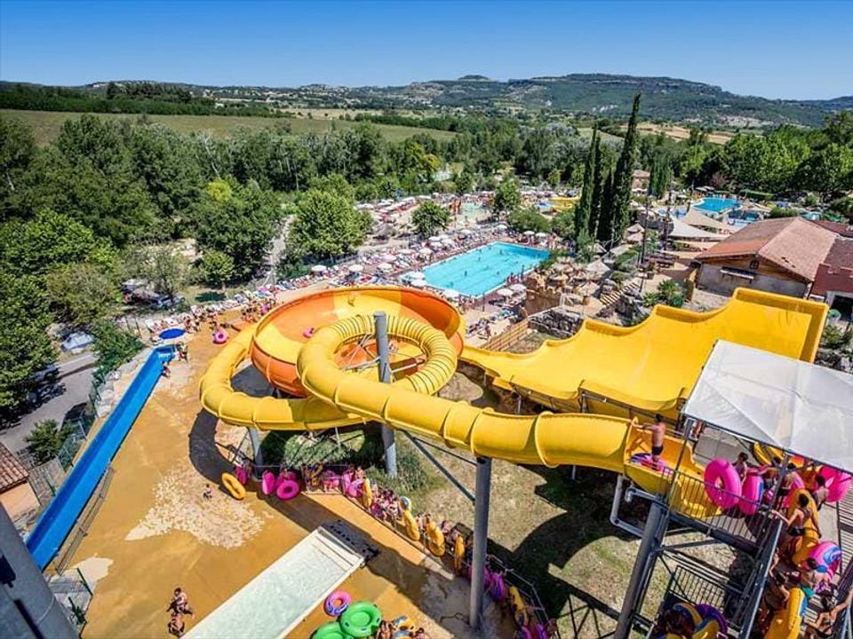 Camping Le Pommier : location en mobil home à VILLENEUVE DE BERG ...