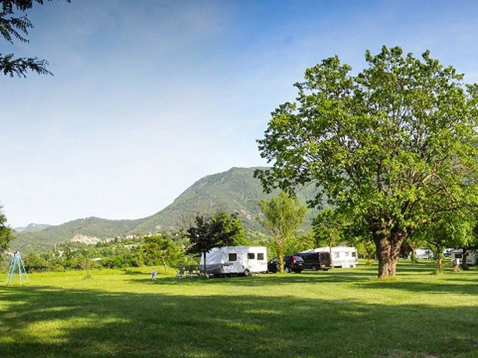 Camping Drôme - Camping De La Clairette