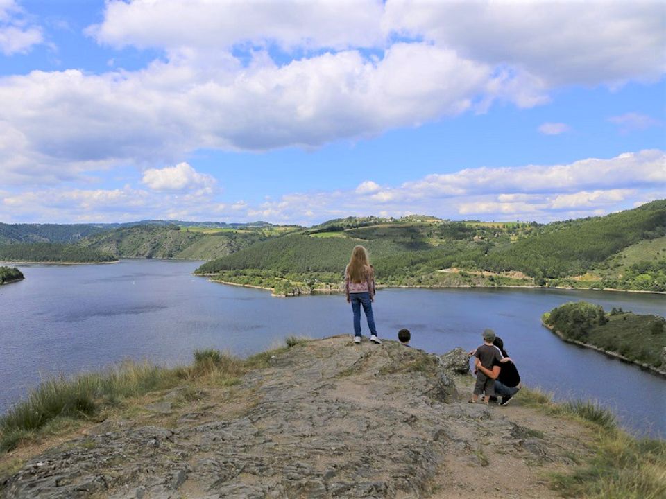 France - Auvergne - Neuvéglise - Flower Camping Le Belvédère 4*