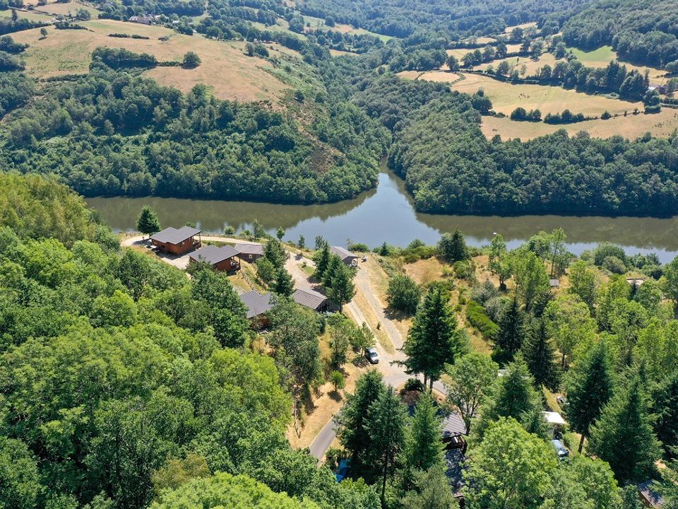 France - Auvergne - Neuvéglise - Flower Camping Le Belvédère 4*