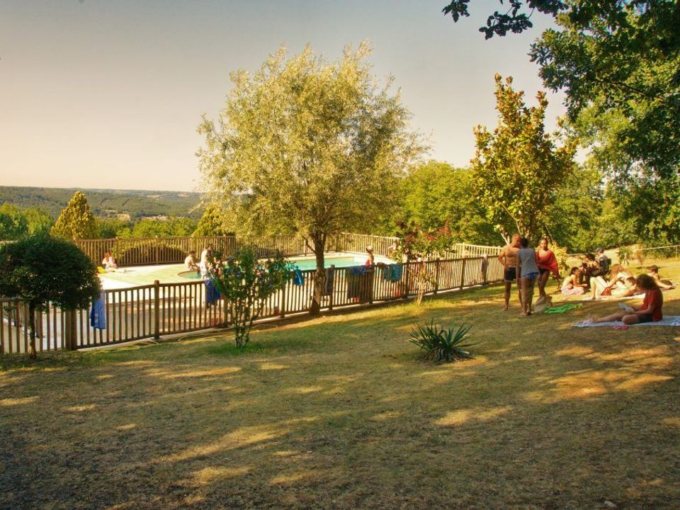 Camping La Ferme Du Pelou Dordogne Périgord Noir