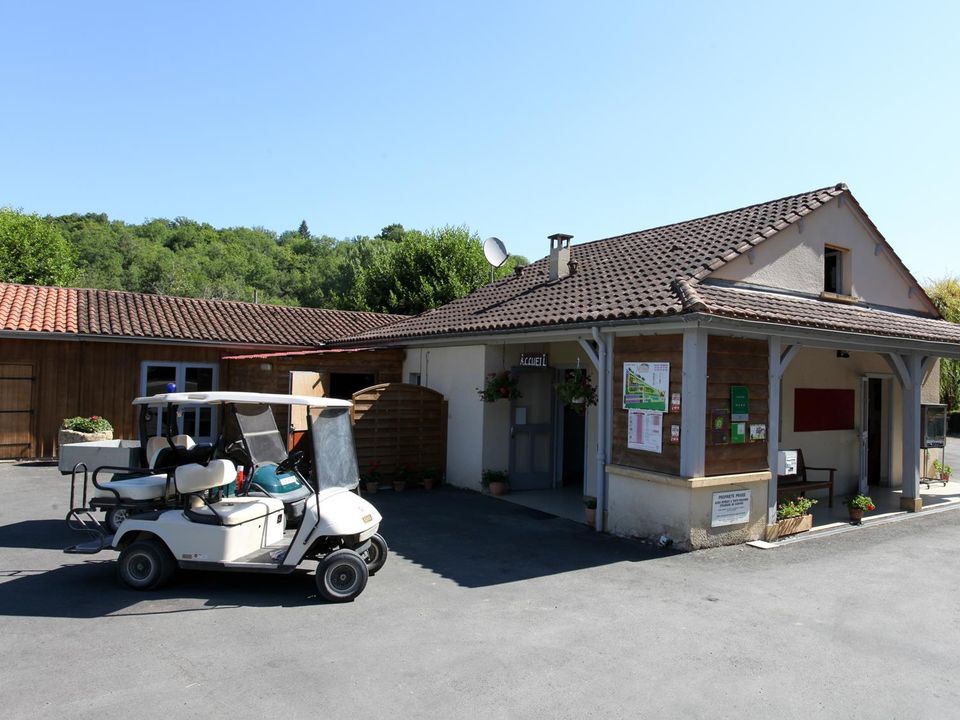 France - Sud Ouest - Tamnies - Camping Le Pont de Mazerat 4*