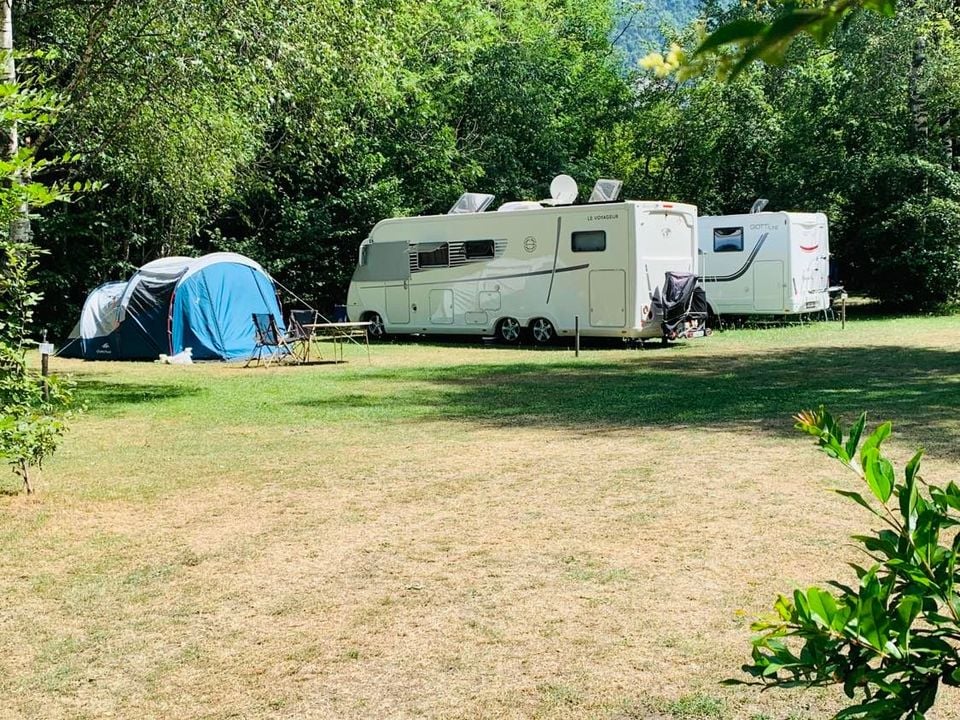 France - Rhône - Allemont - Camping les Bouleaux 2*