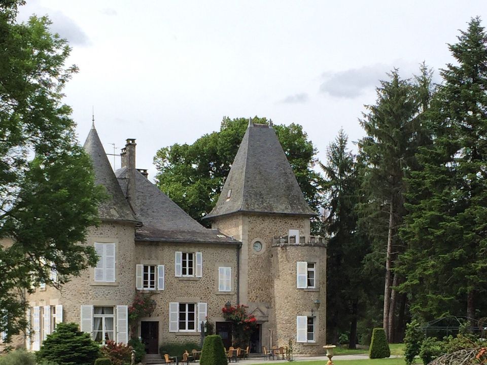 France - Limousin - Neuvic - Camping Domaine de Mialaret, 4*