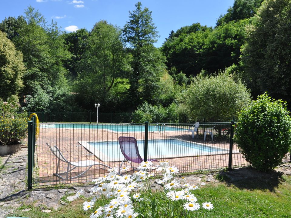 France - Sud Ouest - Payzac - Camping Le Moulin Du Châtain