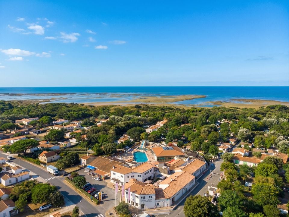 Camping Les Gros Joncs