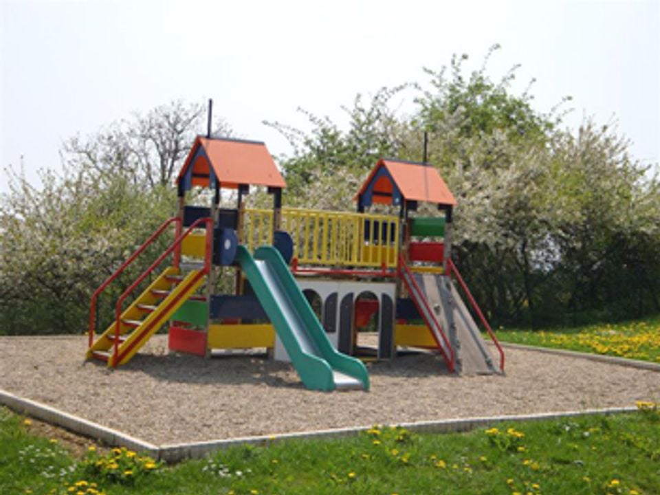 Camping municipal Le Mont Libre Auvergne - Gannat visuel 1/29