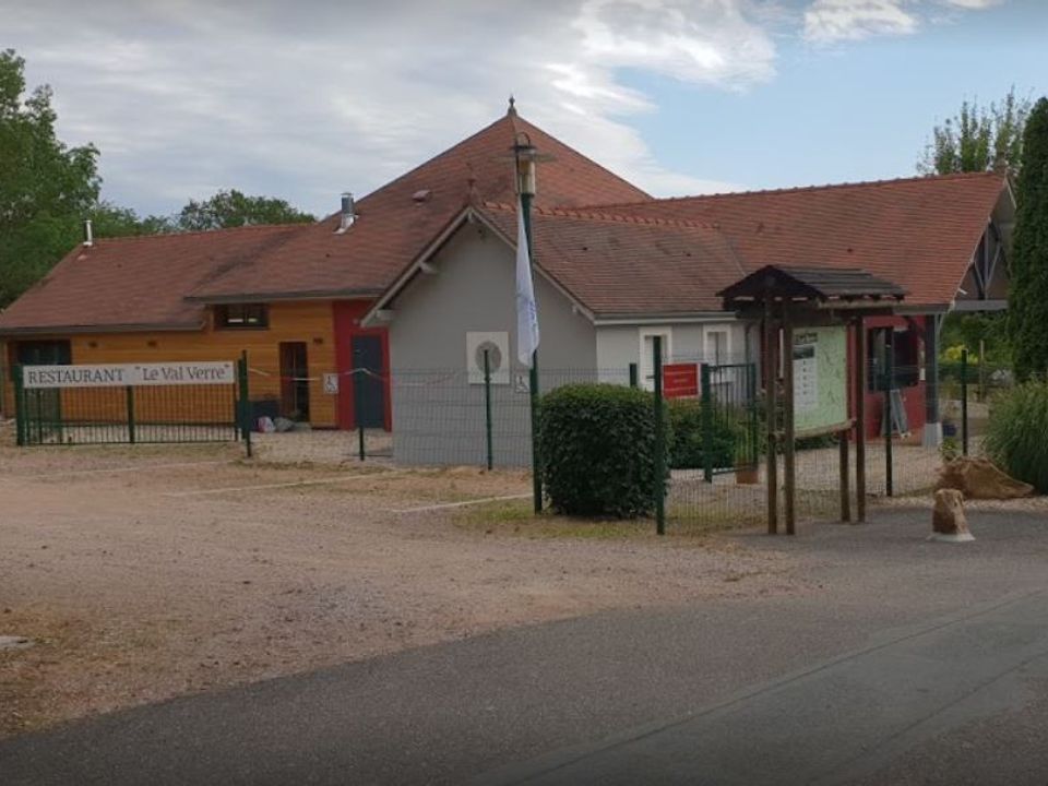 France - Centre - La Châtre - Camping Le Val Vert en Berry 4*