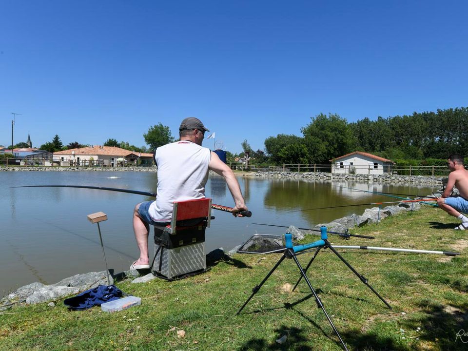 France - Poitou Loire - Vendrennes - Camping Paradis - De la Motte, 4*