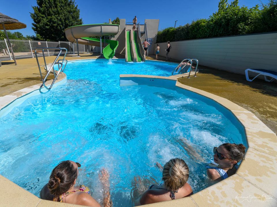 France - Poitou Loire - Vendrennes - Camping Paradis - De la Motte, 4*