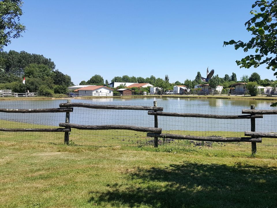 France - Poitou Loire - Vendrennes - Camping Paradis - De la Motte, 4*