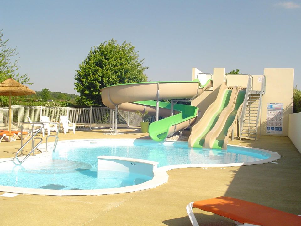 France - Poitou Loire - Vendrennes - Camping Paradis - De la Motte, 4*