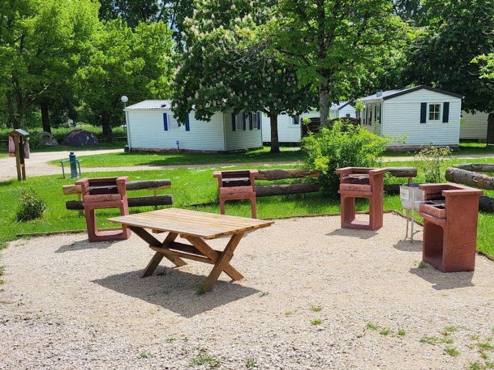 Camping Le Gué Grand Centre - Chémery visuel 8/10