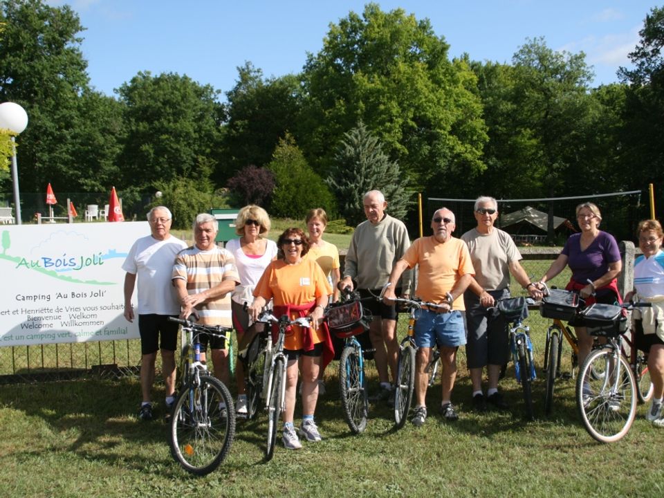 Camping Ushuaïa Villages Au Bois Joli Bourgogne - Andryes visuel 6/10