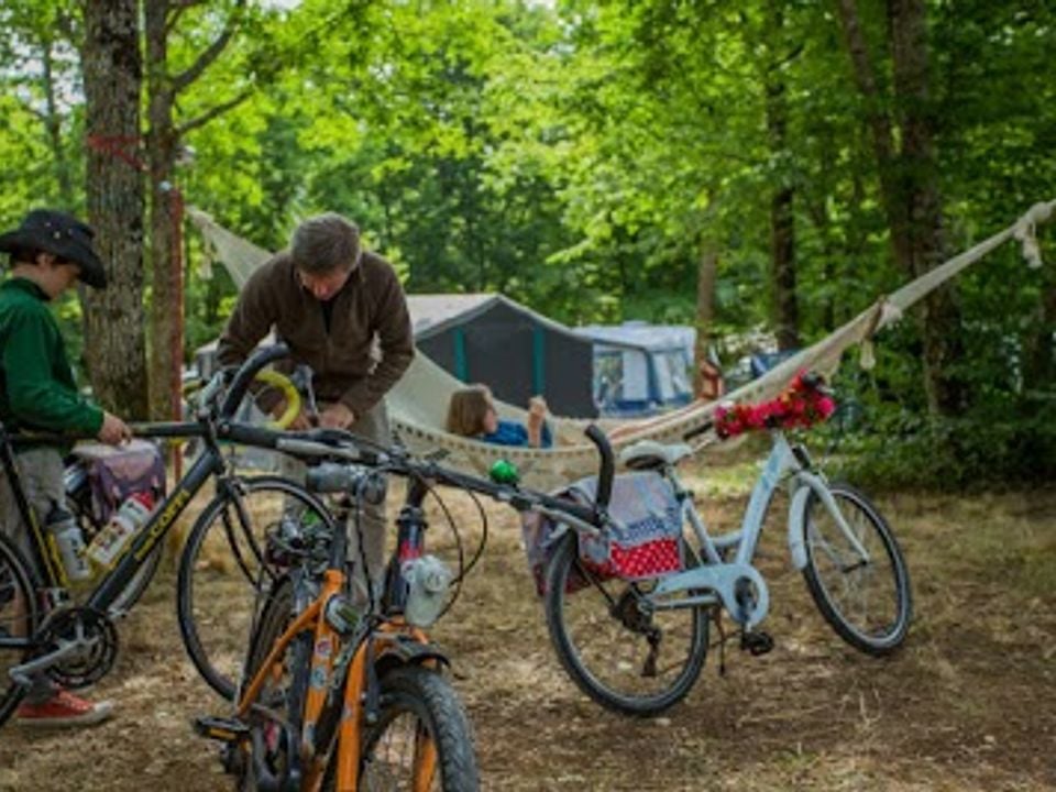 Camping Ushuaïa Villages Au Bois Joli Bourgogne - Andryes visuel 9/10