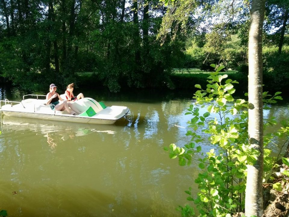 France - Bourgogne Franche Comté - Rogny les Sept Écluses - Camping des Lancières, 3*