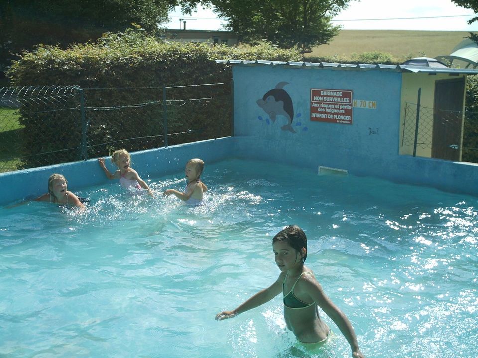 Camping Fontenoy Le Chateau, 2*