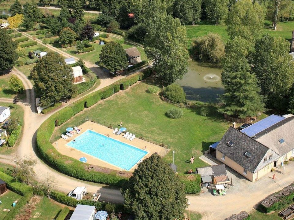 Camping Domaine Les Peupliers - Camping Ille y Vilaine