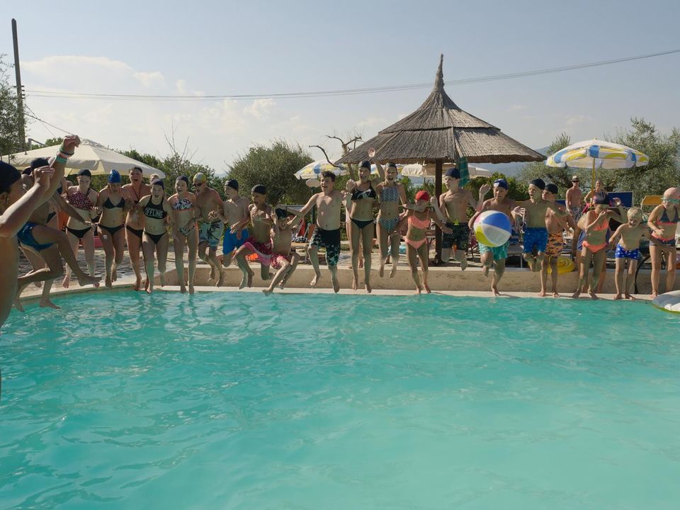 Campeggio Villaggio Cerquestra, 3* - 38