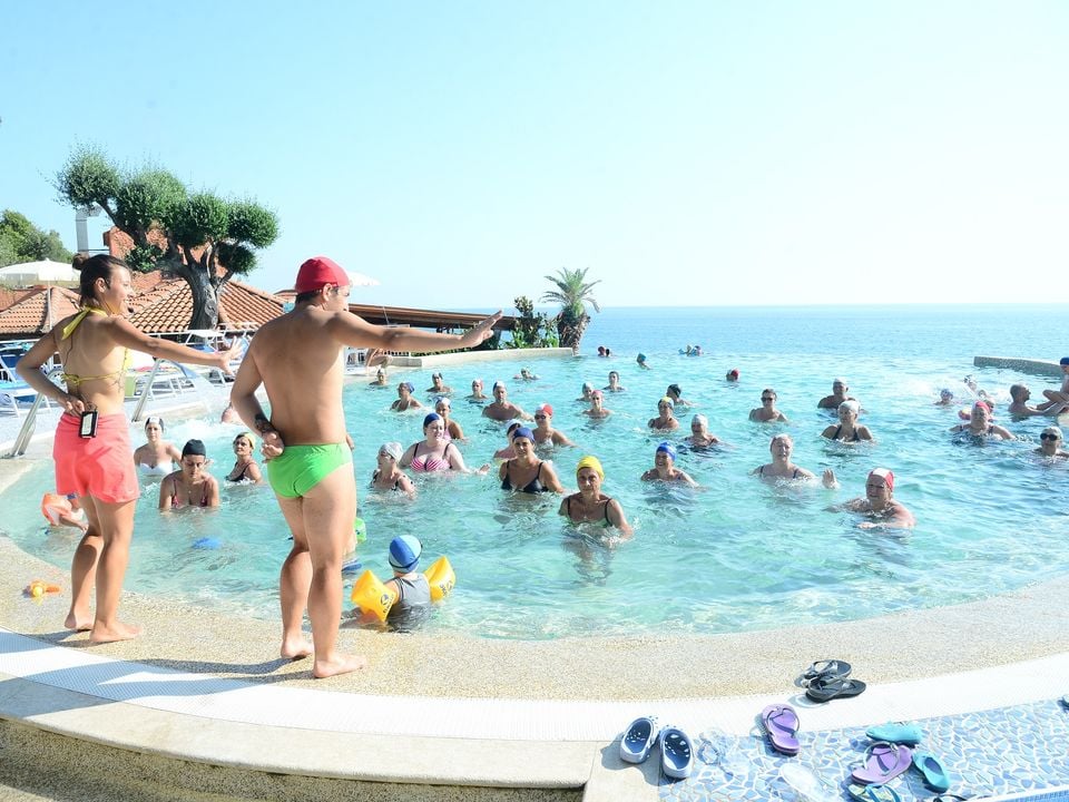 Sea side - Photo 3
