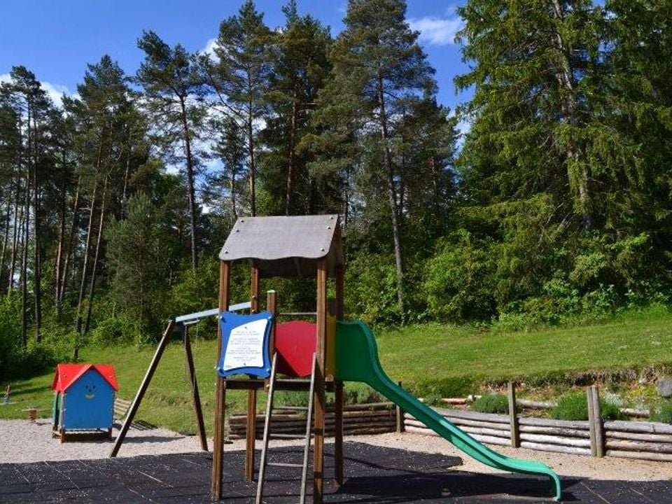VVF Villages - Le Fjord Jurassien - Maisod, 3* - 5