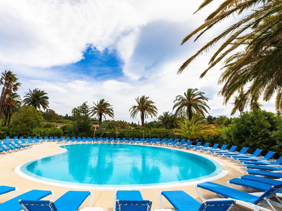 SOWELL RESIDENCES Les Perles de Saint Tropez