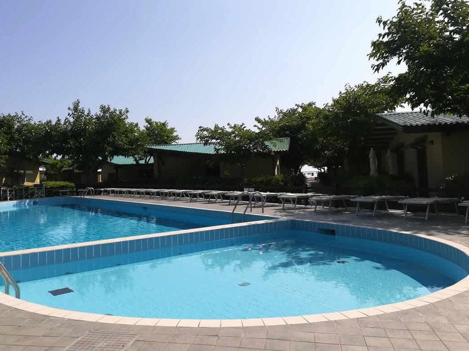 Heliopolis Camping & Village Abruzzes - Pineto visuel 2/10