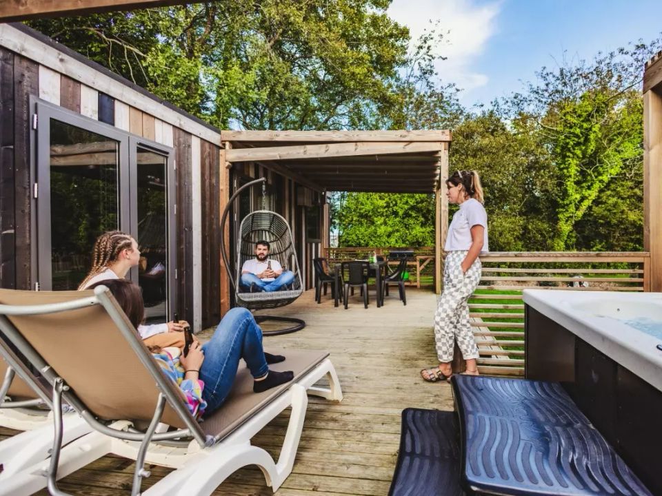 Camping maeva Respire Le Village Perrosien, 4* - 21