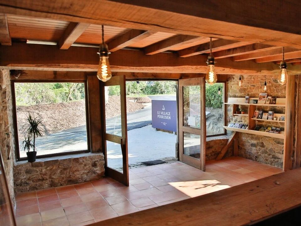 Camping maeva Respire Le Village Perrosien, 4* - 22