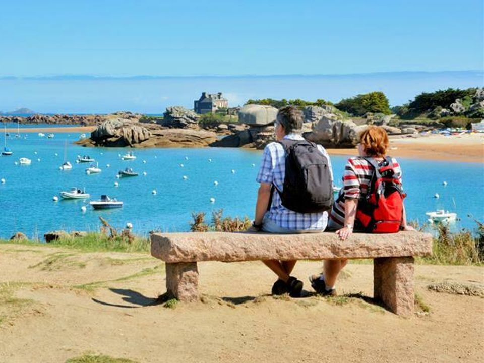 Camping maeva Respire Le Village Perrosien, 4* - 6