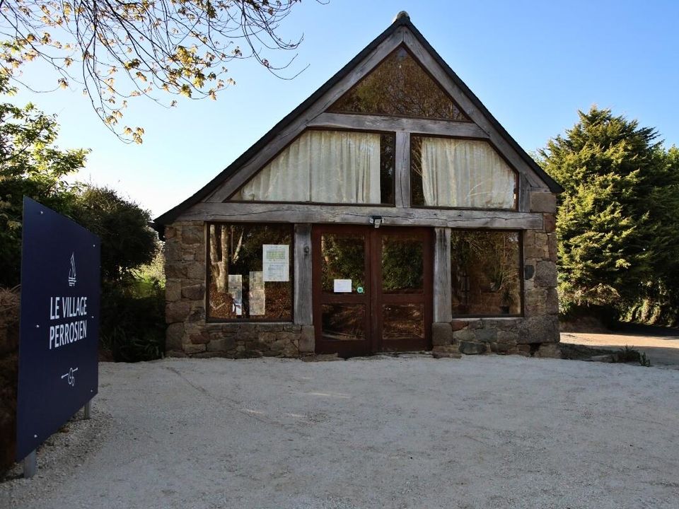 Camping maeva Respire Le Village Perrosien, 4* - 20