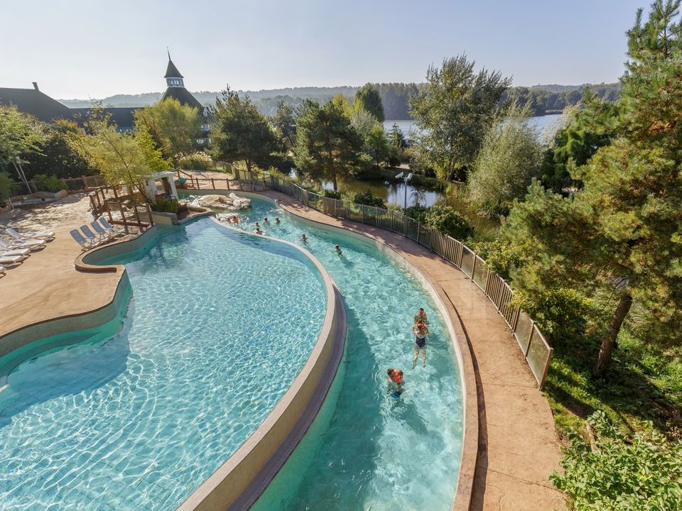 Center Parcs - Domaine du Lac d'Ailette photo 2