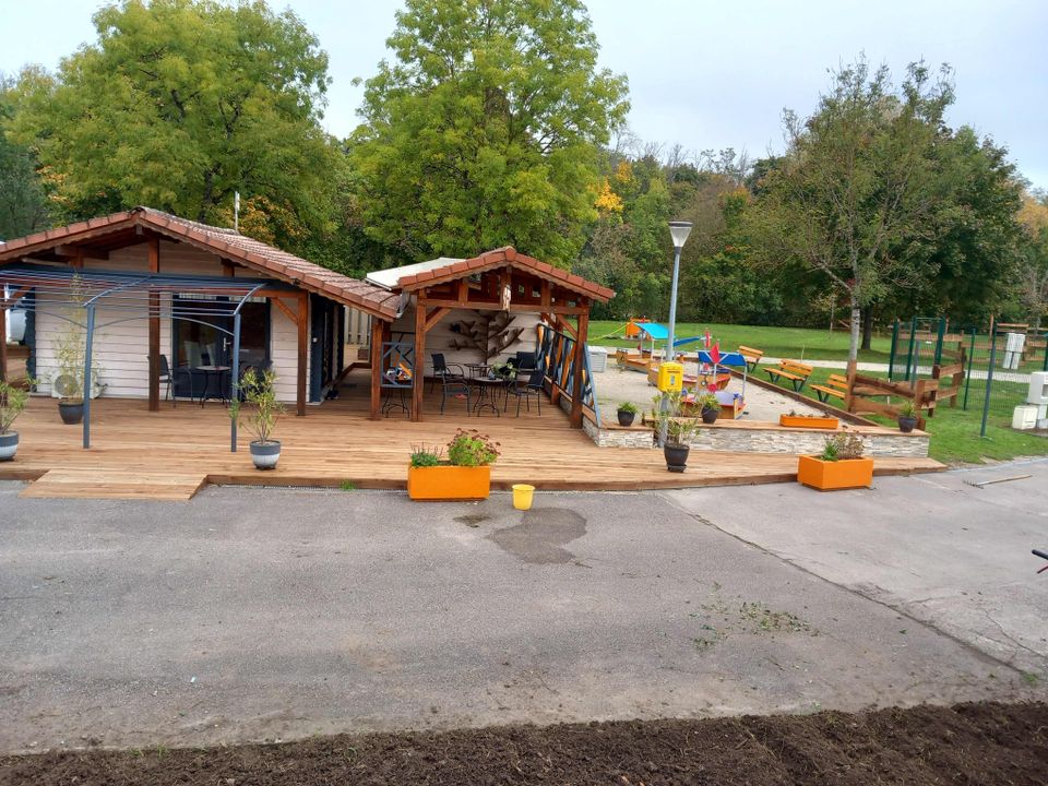 Camping L'Ile aux mille Charmes - Camping Vosgos