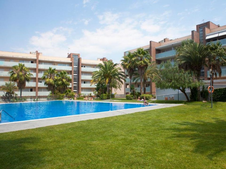 Apartamentos Ibersol Spa Aqquaria Suites - Camping Tarragona