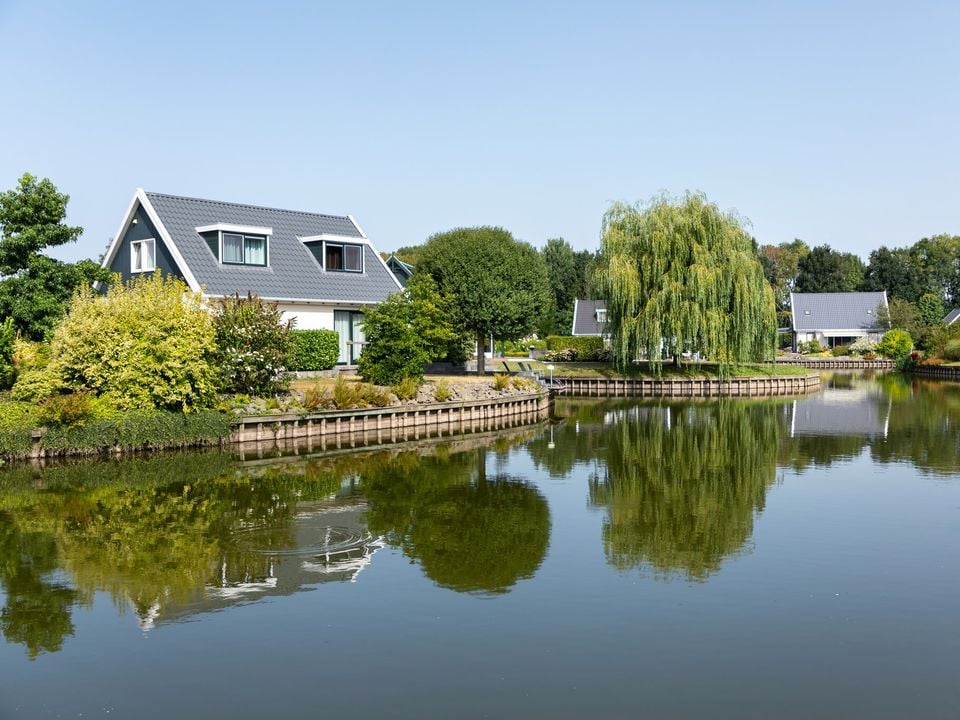 Where is Roompot Hunzepark located? - Photo 3