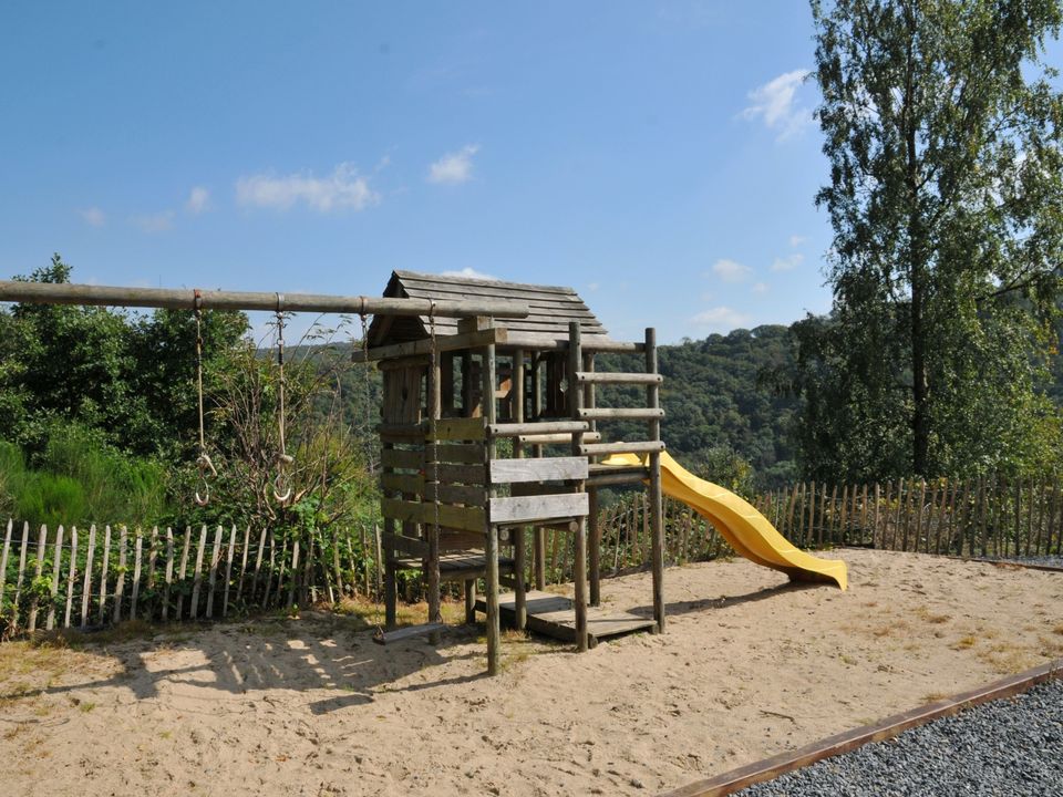 Where is La Rochette located? - Photo 3