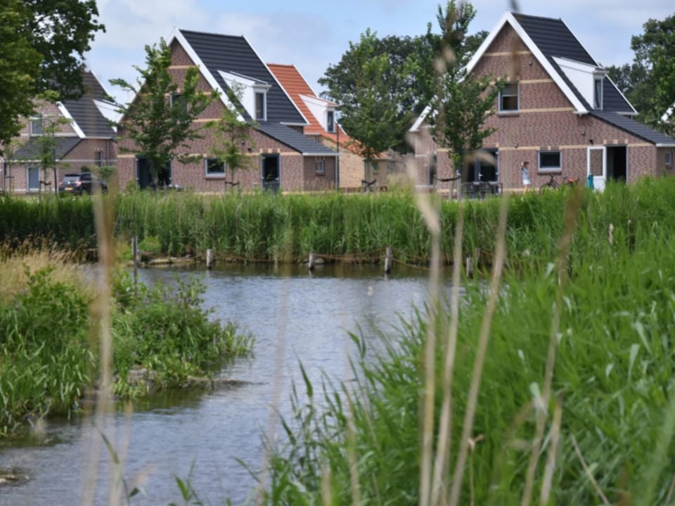 Where is Waterdorp Burdaard located? - Photo 3